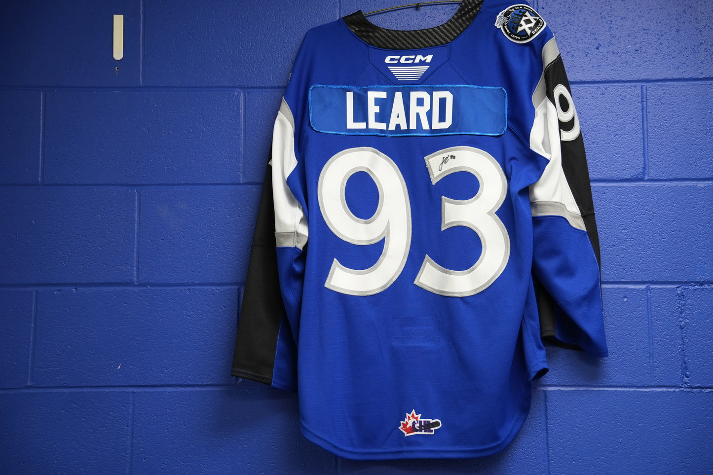 Game-Worn Jersey: #93 Leard (Blue) 20th