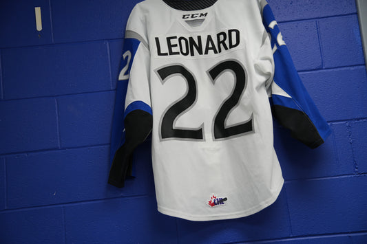 Game-Worn Jersey: #22 Leonard (White)