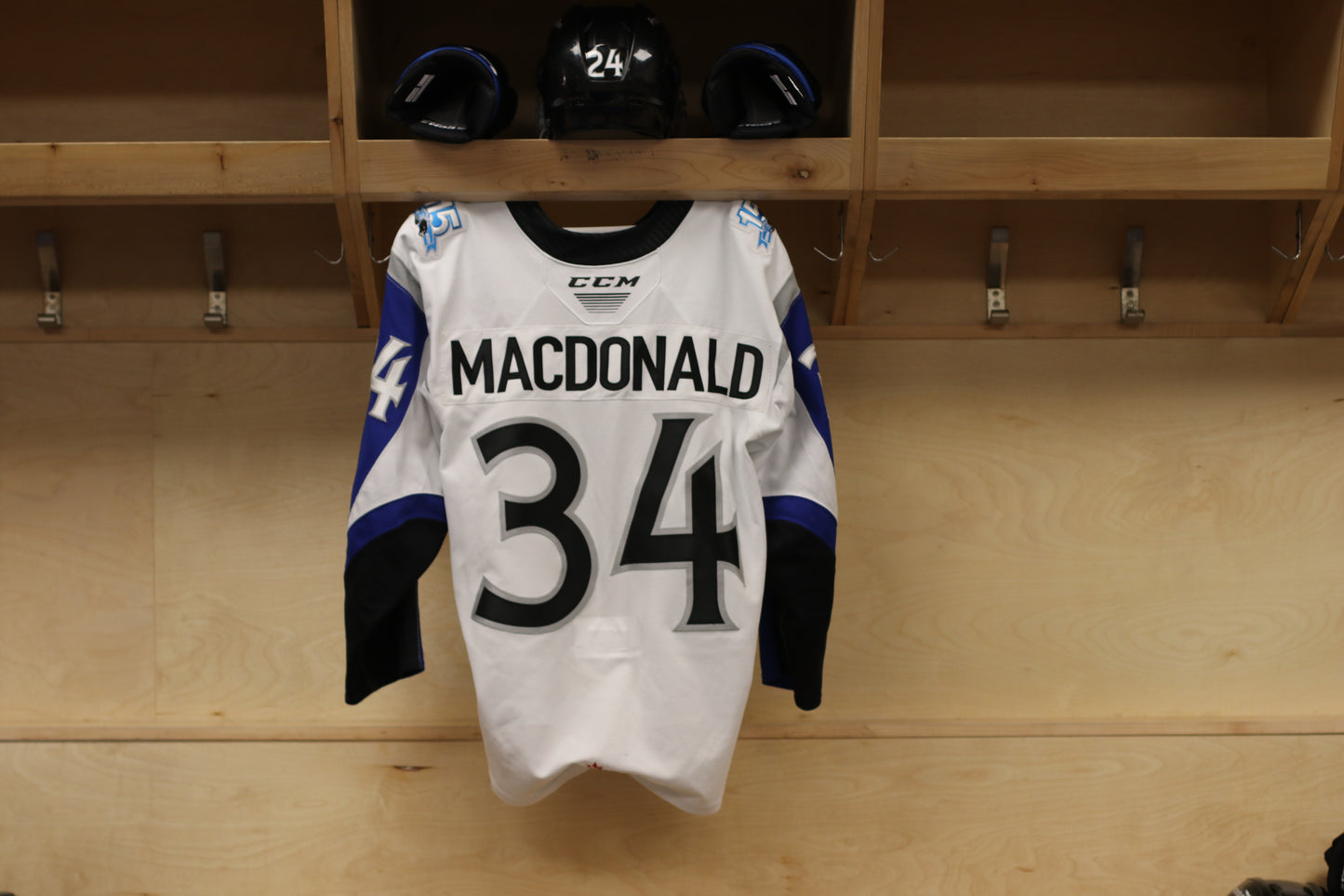 Game-Worn Jersey: Anderson MacDonald -  White (2019-20)